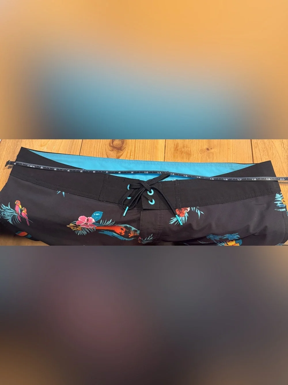 burnside Black Tropical Floral Swim Trunks Size 38 Men’s